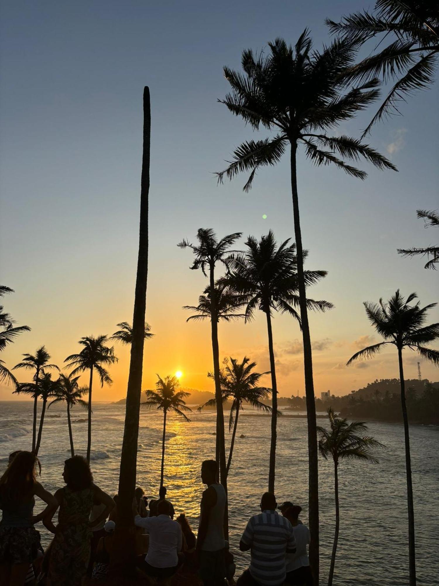 Sanda Hiru Guest Mirissa Exterior photo